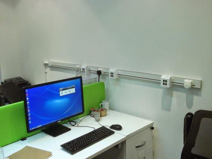 Zestaw  mobilnych gniazdek Mainline System biuro