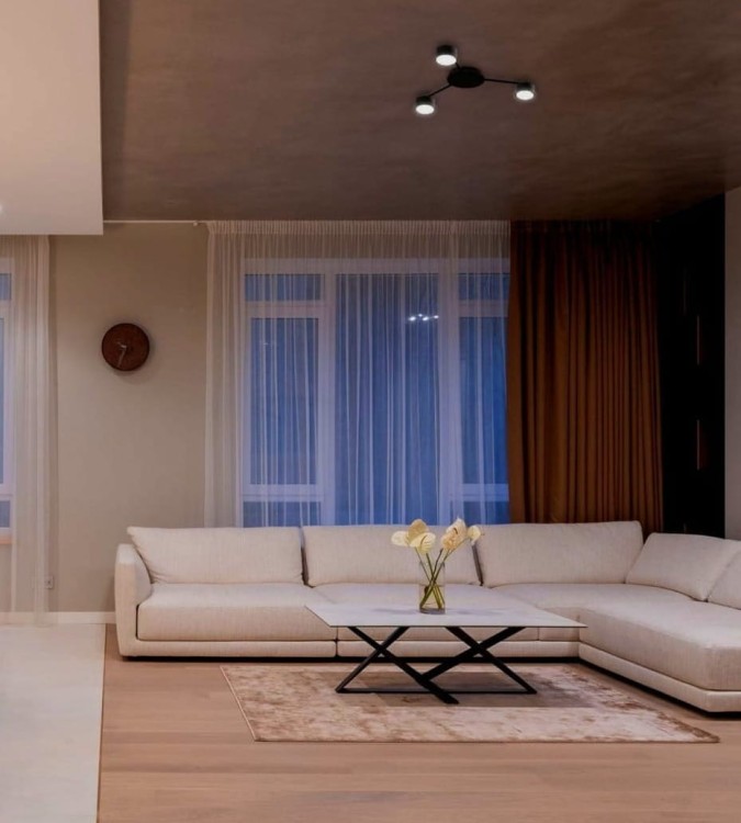 Oprawa sufitowa 3xLED GX53 w salonie