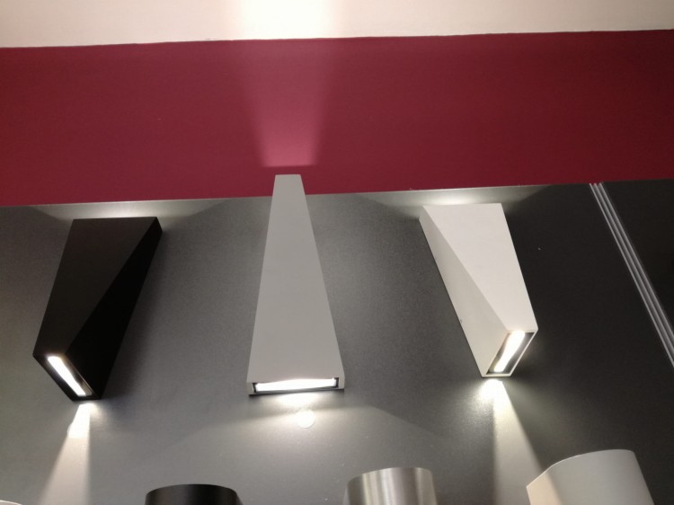 Oprawy Ścienne LED Optonica