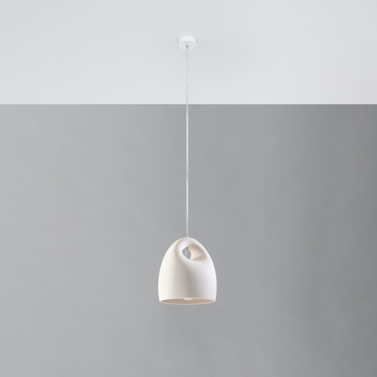 Lampa wisząca ceramiczna BUKANO w pokoju