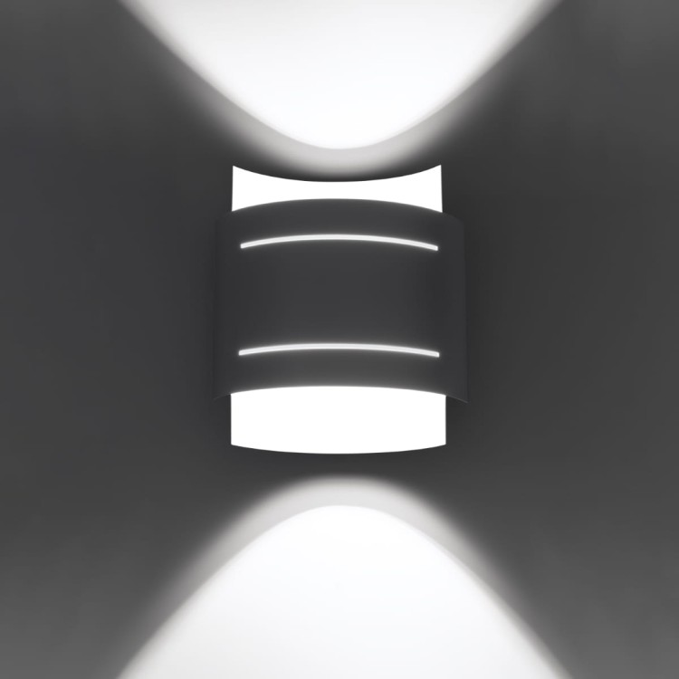 cacd8b43edad3e5a469aff97292bc79c