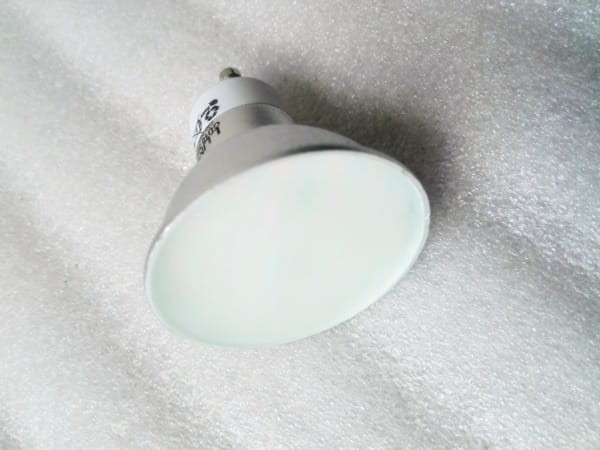 Żarówka Led GU10 30SMD 2835H Alu Ciepła 6W/540lm WW